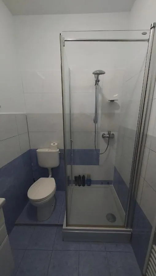 Apartments Cezar Vinkuran